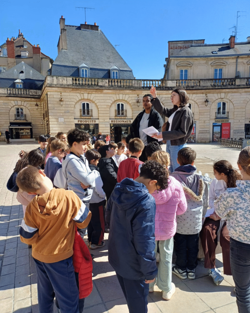 chasse oeufs ecole 8