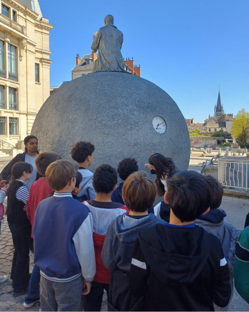 chasse oeufs ecole 9